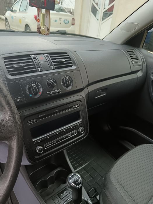 Vând Skoda Fabia 2011