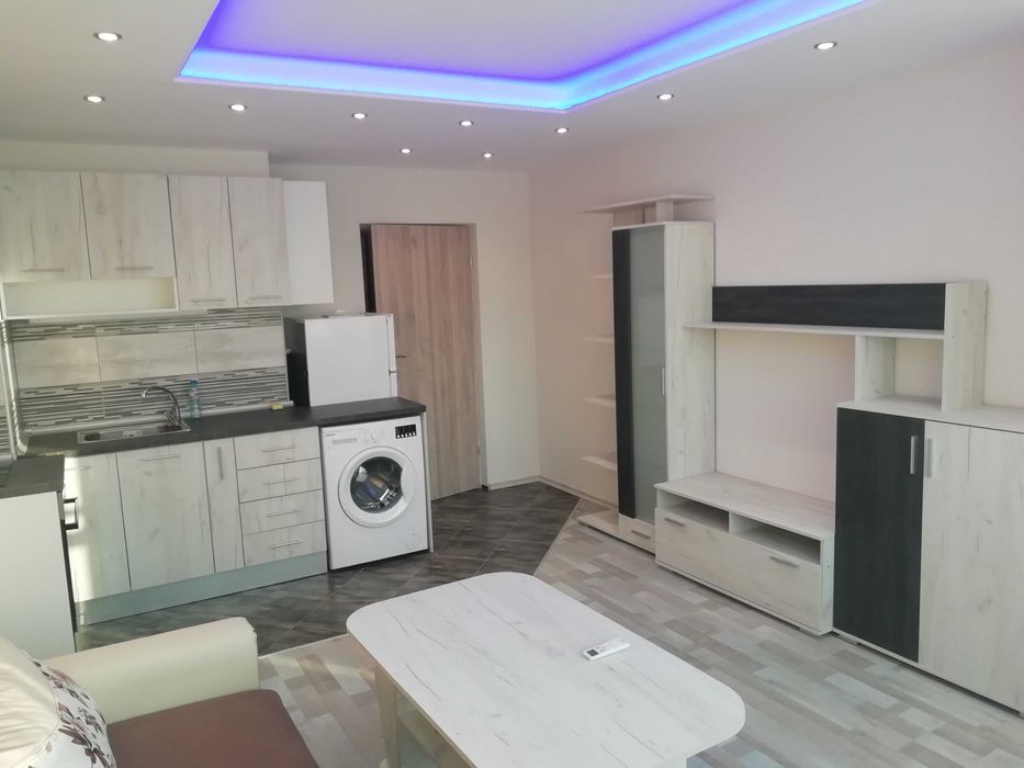 Дава се под наем Двустаен апартамент в София, Дървеница - 58 кв.м за 433.5 € - Снимка #1