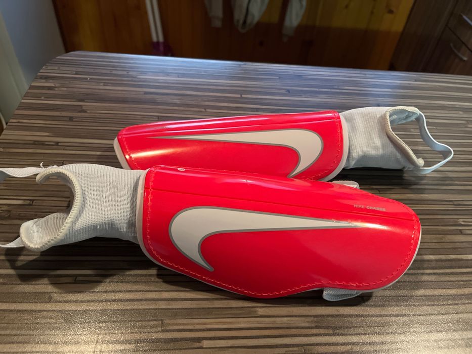 Бутонки+подарък!