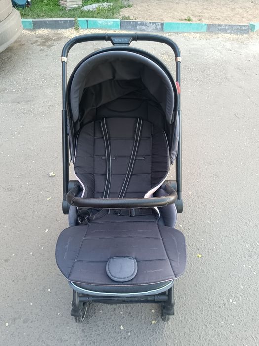 Детская коляска  .Продам за 13000