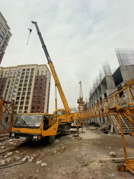 Услуги Автокрана XCMG 25 тонн 33 метра