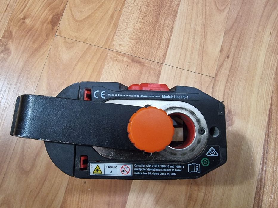Laser Leica Lino P5