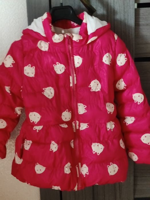 Продам детские куртки