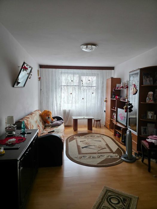 Vand apartament 3 camere Crangasi
