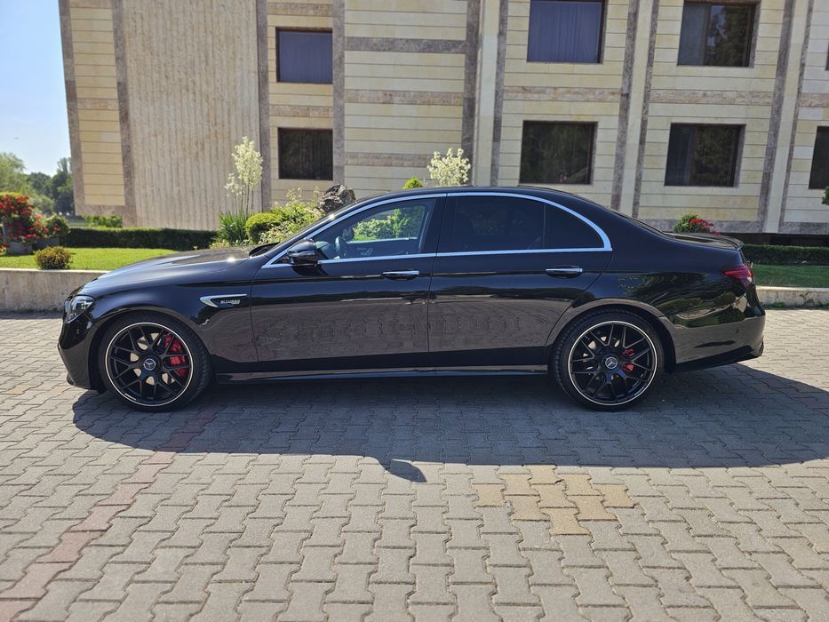 Mercedes-Benz  E300 Full Facelift body 2022г. 6.3 AMG 4matic.
