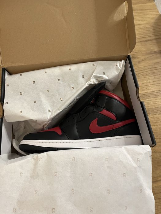 Кроссовки Air jordan mid1 оригинал