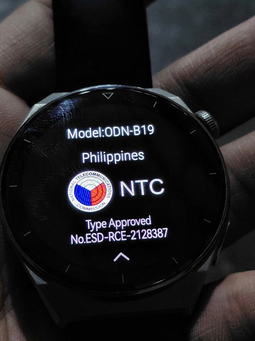 Продаётся смарт часы Huawei watch pro 3