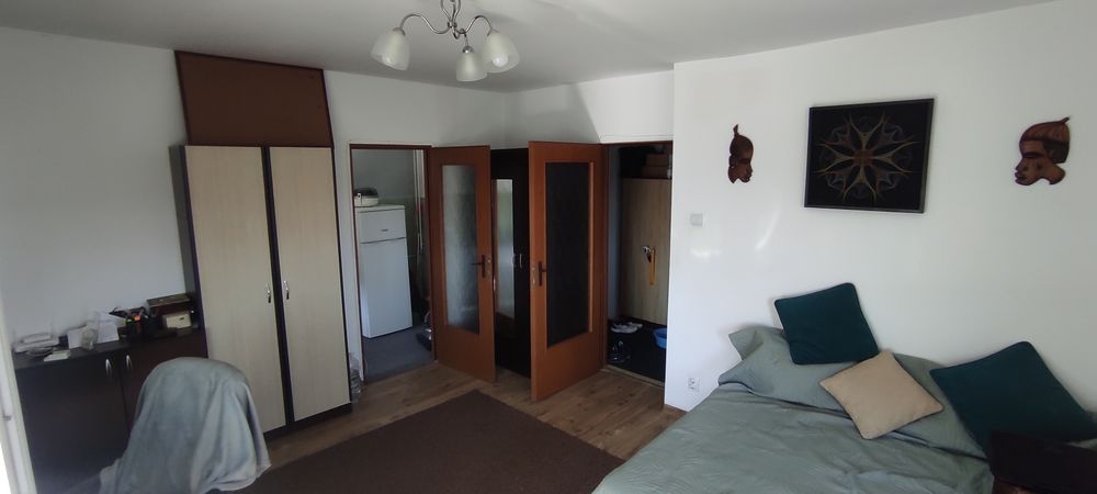 Se închiriază apartament zona pacurari