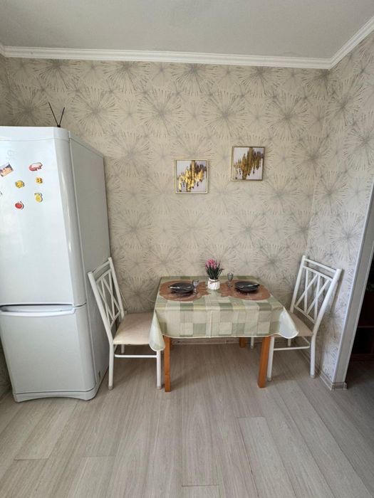 Сдам 1 комн. кв. КОСМОС за Тостом