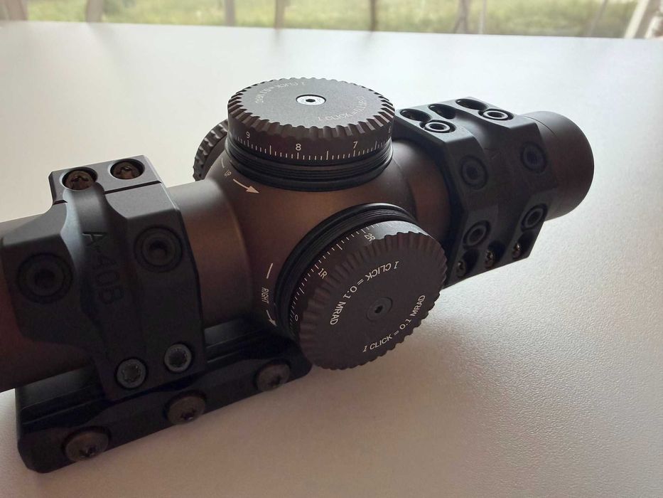 Vortex Razor HD Gen III 1-10x24 FFP + Spuhr SP-4026C