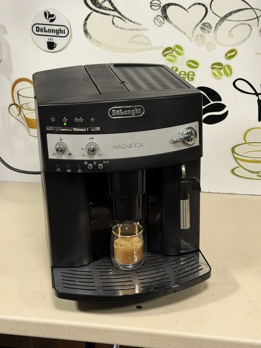Кафемашина кафе автомат delonghi magnifica с гаранция
