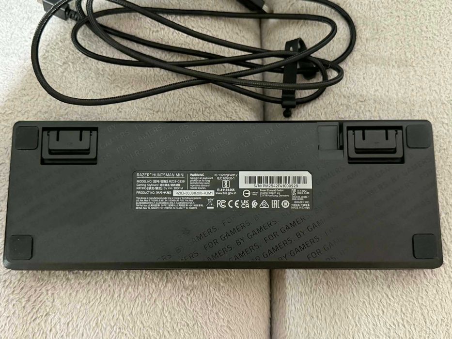 Razer Huntsman Mini + Razer BlackShark V2 X