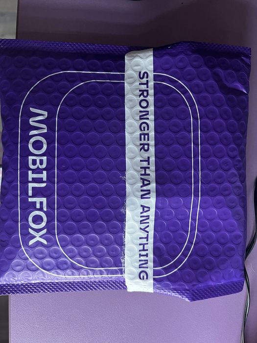 Калъф от Mobilefox за IPhone 13