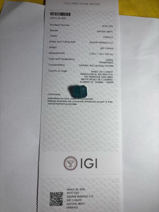 Vand Emerald natural 8.87ct din Zambia cu certificat IGI