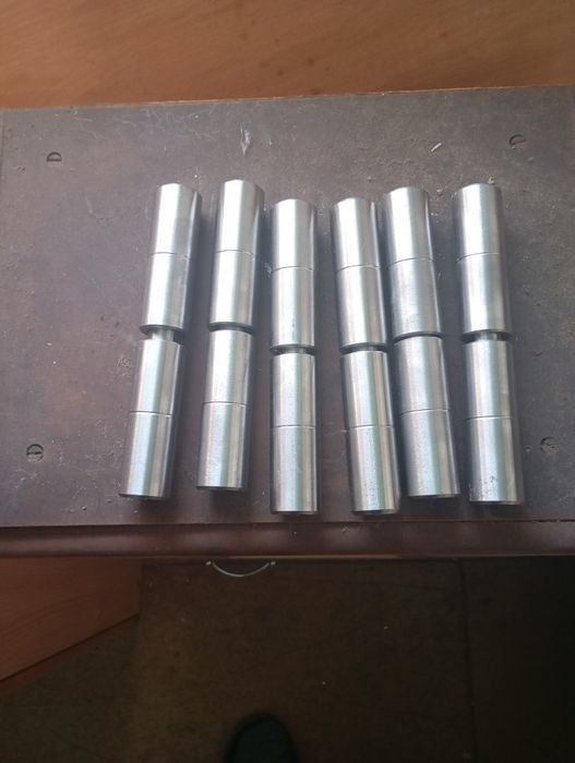 Продам новые новесы