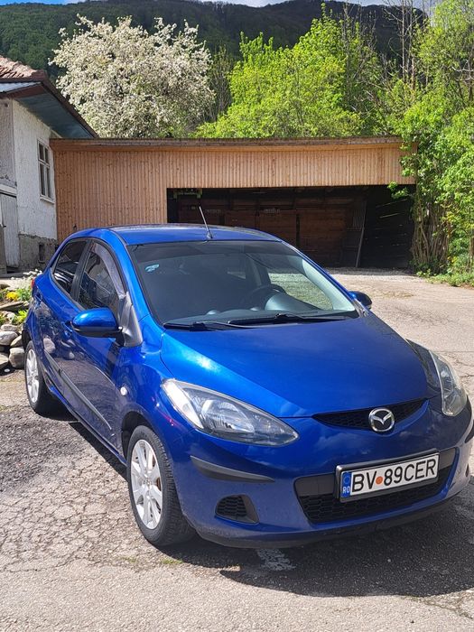 Mazda          2
