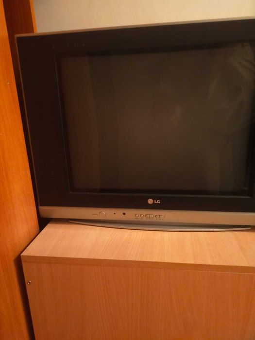 Телевизор б/у в рабочем состоянии