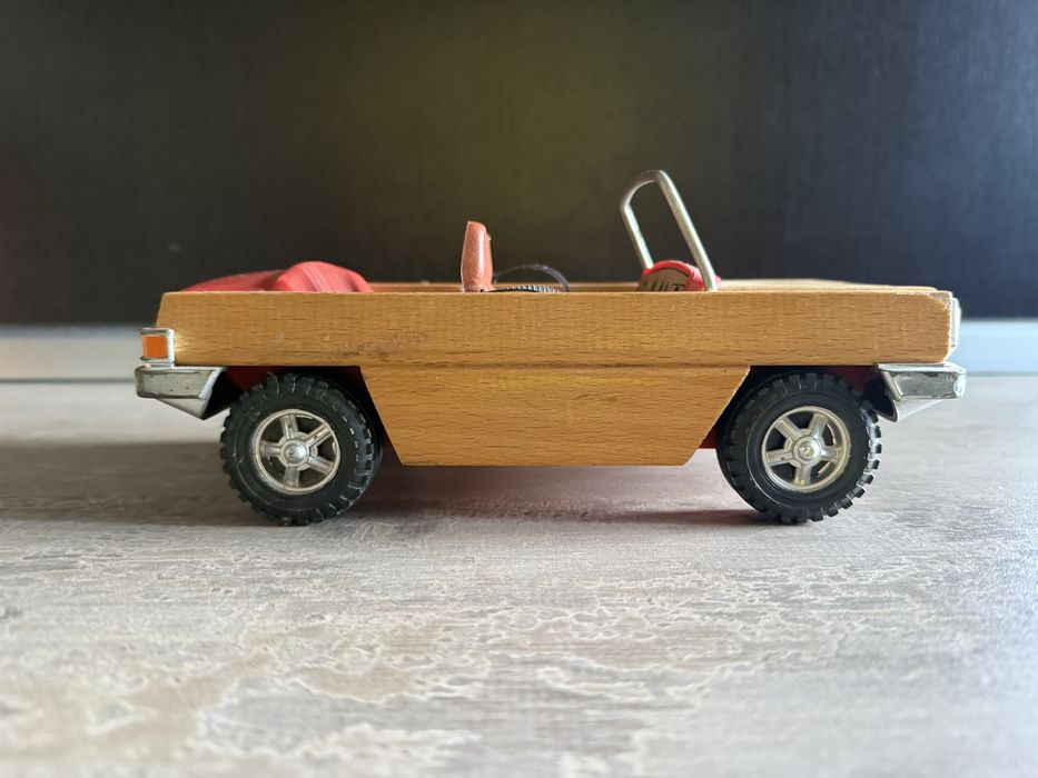 Masinuta de colectie Lundby