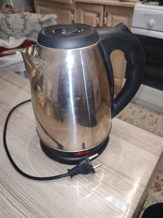 Элетро чайник тефаль