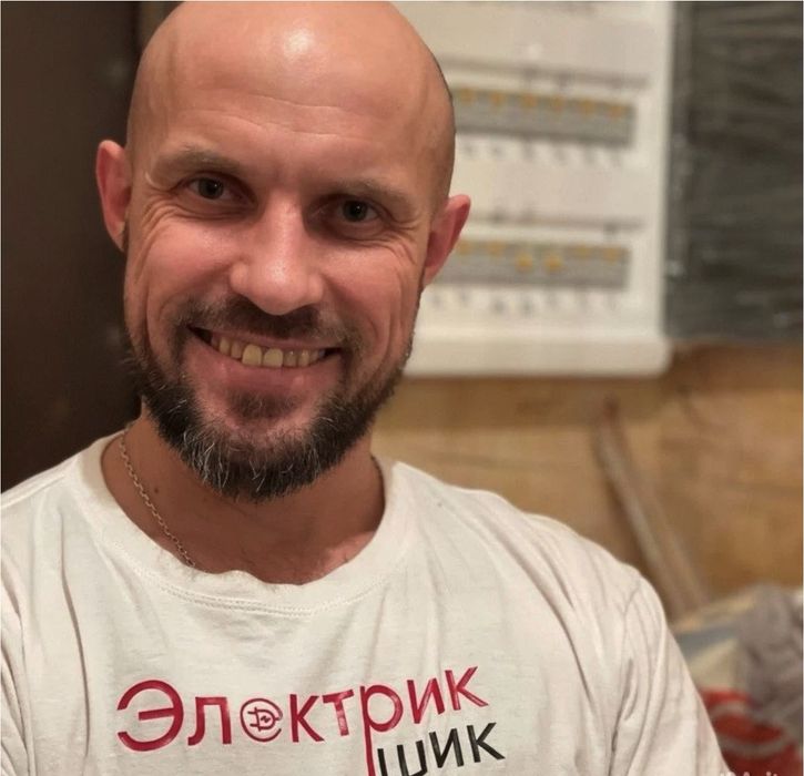 Электрик: замена проводки, установка люстры и подключение плиты!