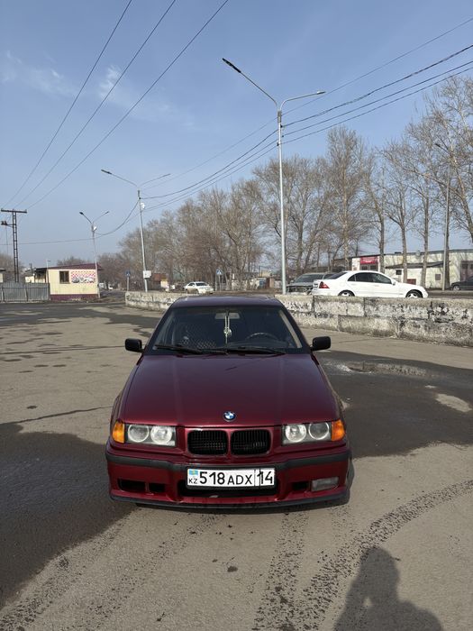 Продам БМВ Е36 1.8 л мотор м 43