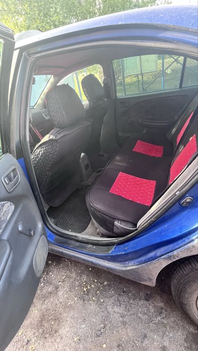 Продам  таета авенсис