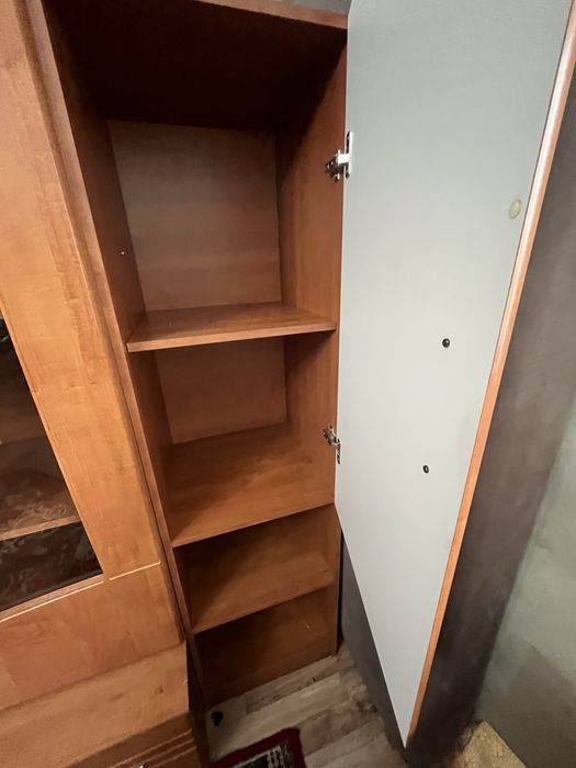 Продам стенку в гостинную