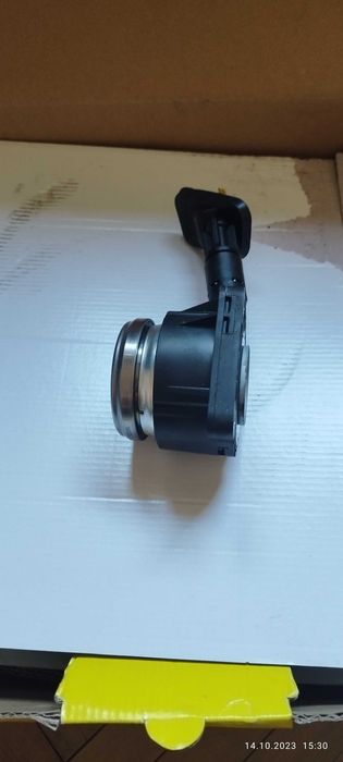 Съединител Volvo v50