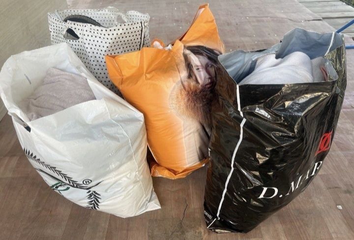 Продам детские вещи