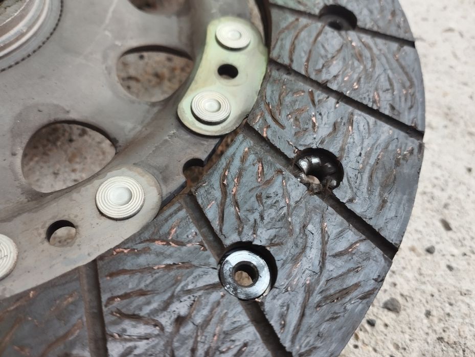 Комплект съединител Luk с лагер за БМВ, BMW, 1,3,5,6,X1,X3