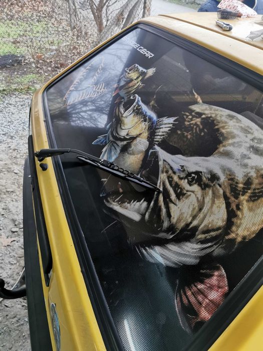 Автомобилно фолио Стикери Перфо фолио Цялостно и детайлно облепяне