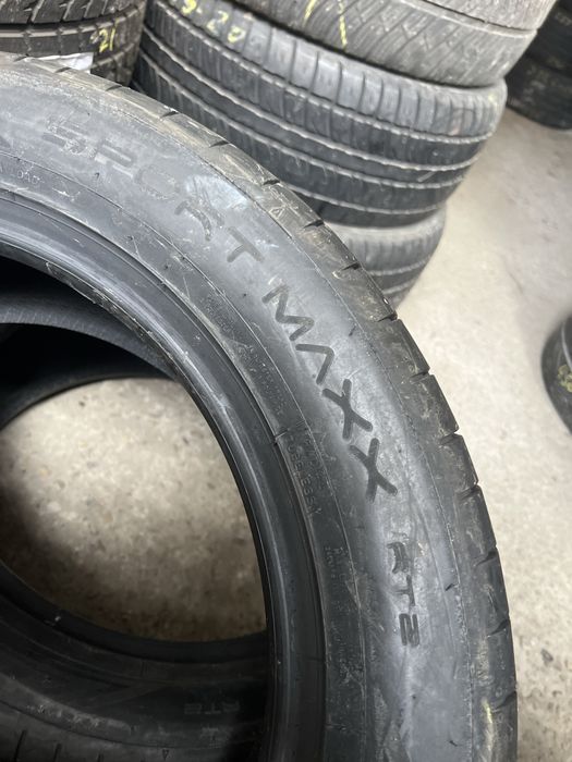 255 50 19 Dunlop Sport Maxx RT 2 / Vulcanizare Non Stop