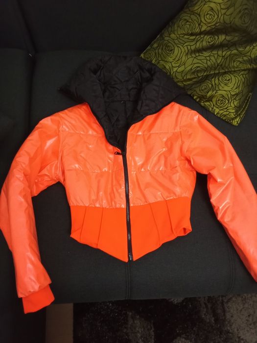 Geaca dama noua nefolosita