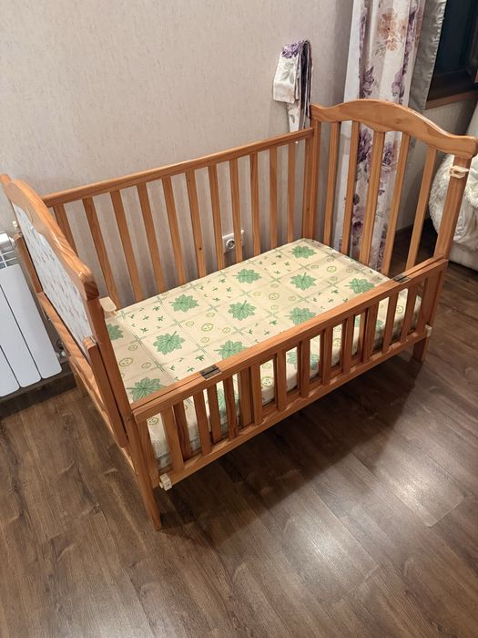 Продам манеж для новороденного