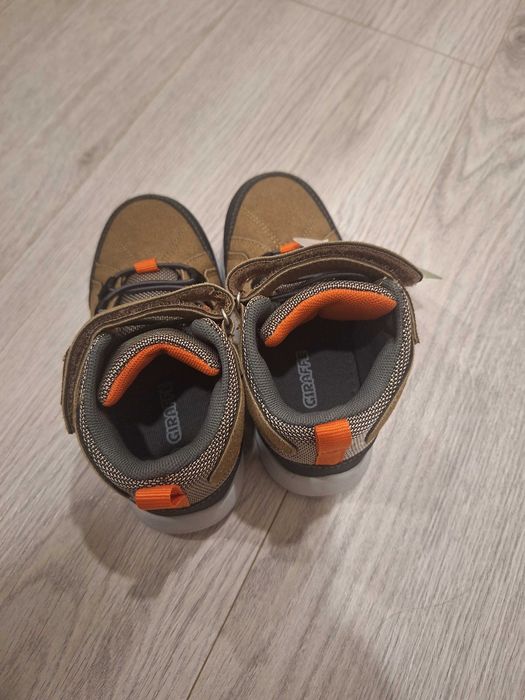 Детски обувки номер 27