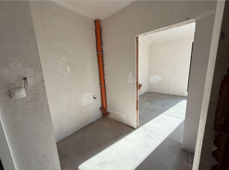 Продава се Двустаен апартамент в Пловдив, Тракия - 73 кв.м за 1507 €/кв.м - Снимка #4