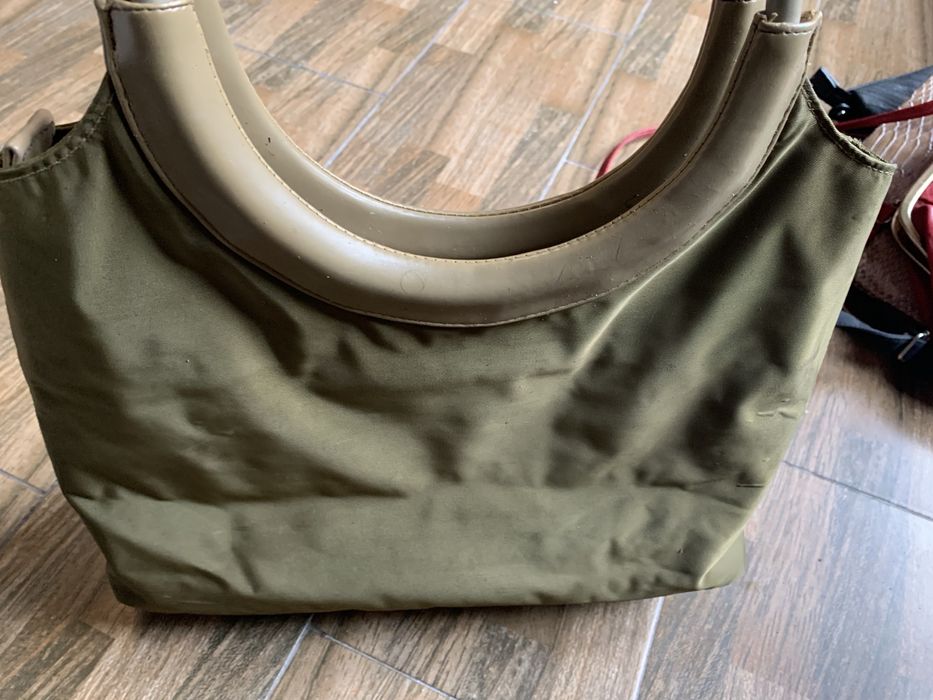 Десет различни чанти