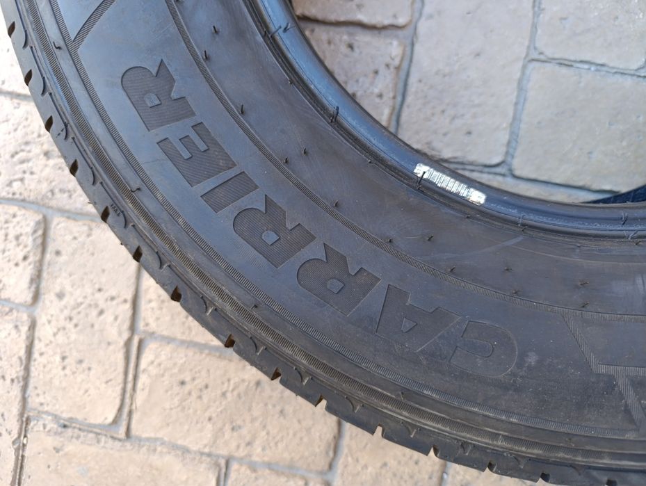 Летни гуми Pirelli 215/75/16 C
