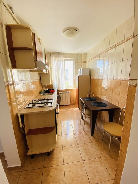Inchiriez apartament 2 camere