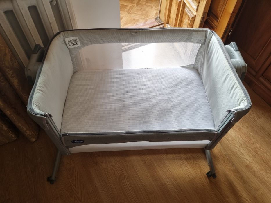 Кроватка Chicco Next2me