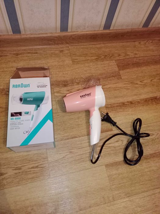 Продам абсолютно новый фен для волос — в упаковке