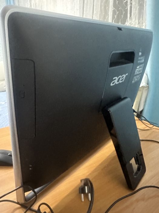 Сенсорный моноблок Acer