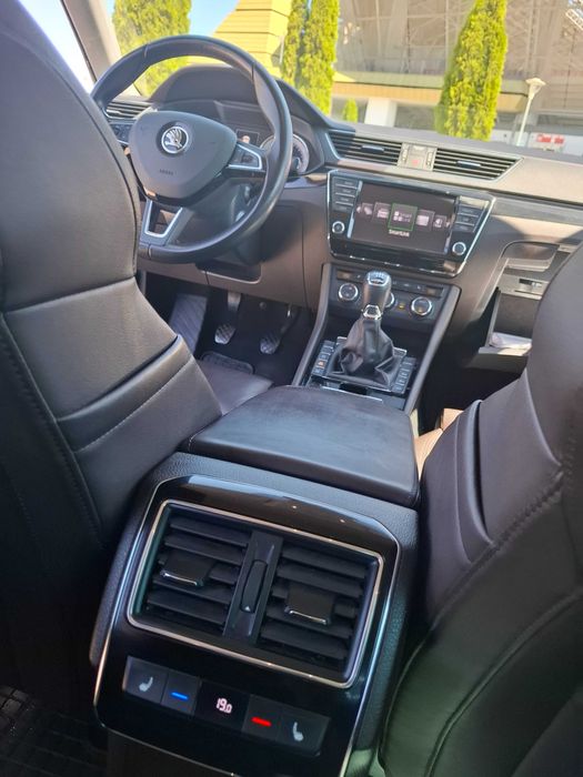 Skoda Superb Laurin & Klement 2.0 TDI 190 CP – 2016