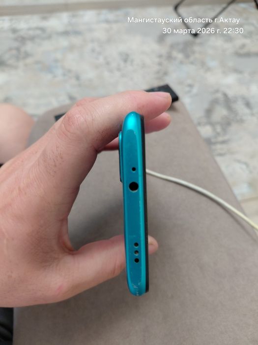 Продам смартфон Realmi 9T