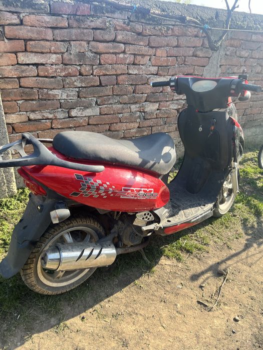 Vand sau schimb cu atv