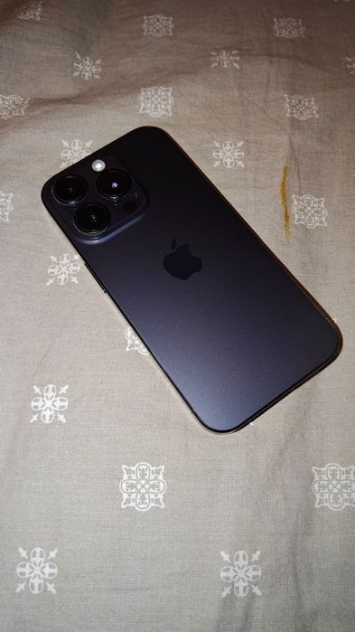 Vând / schimb iPhone 15 Pro Impecabil