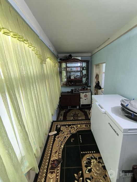 Продаётся 2 ком в 10 микрорайоне