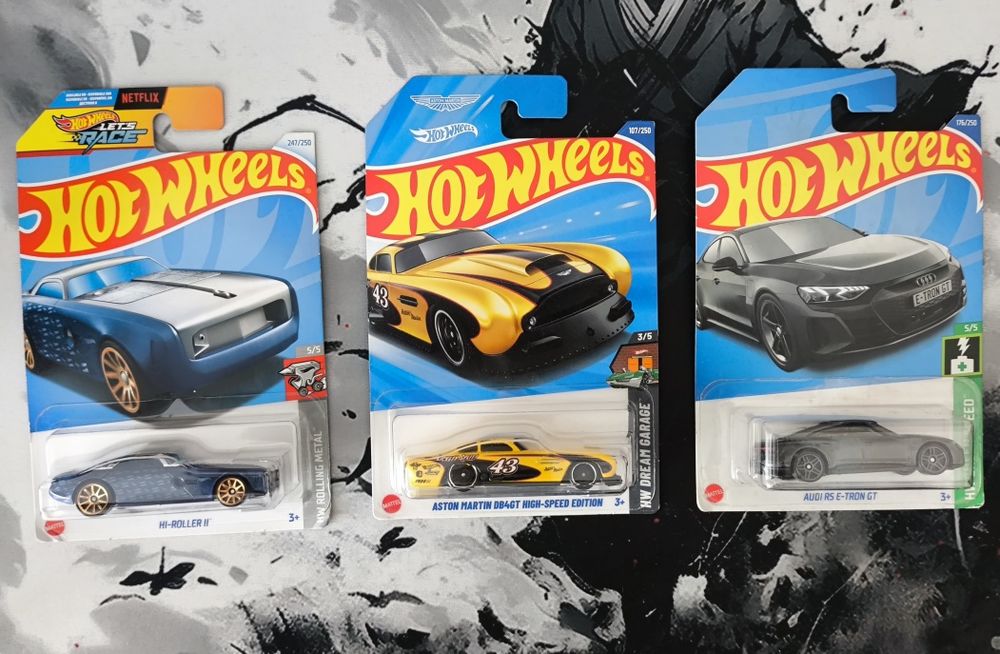 Продам HotWheels