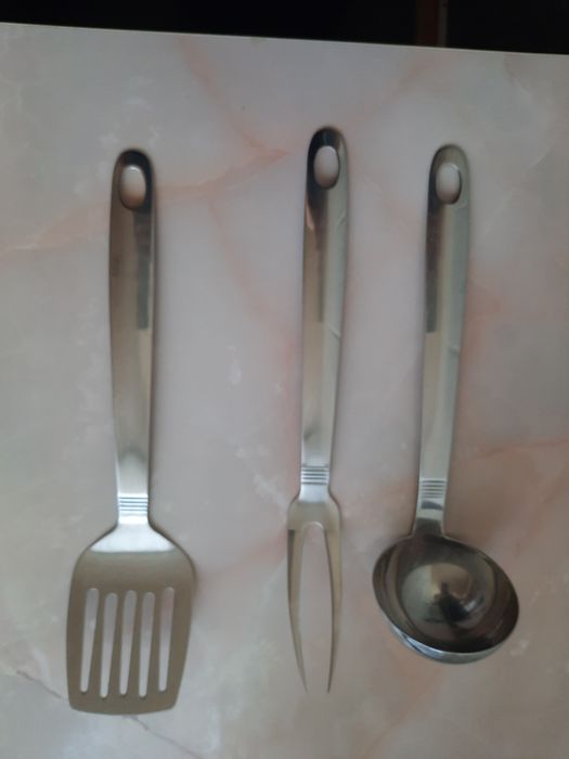 Набор кухонных инструментов фирмы BergHOFF