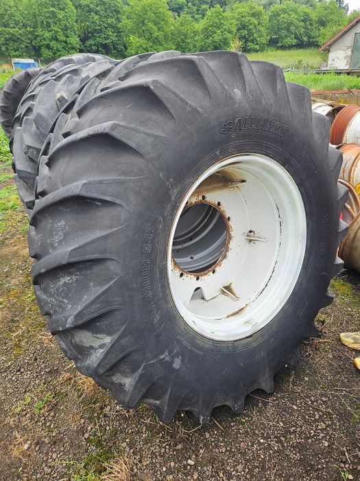 Janta tractor Zimbru 2200 cu sau fara anvelopa 23.1R30